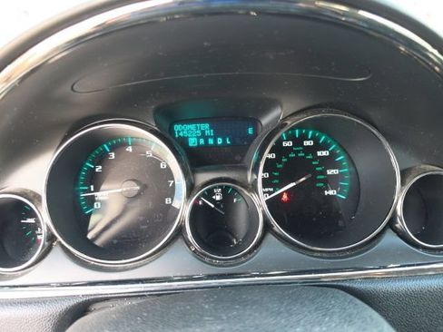 Used 2014 Buick Enclave Leather FWD image 7