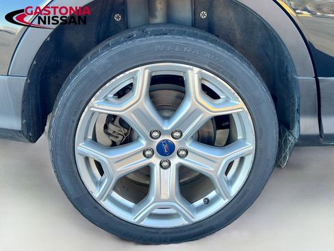 Used 2019 Ford Escape Titanium w/ U9j03 - Titanium Tow Package image 40