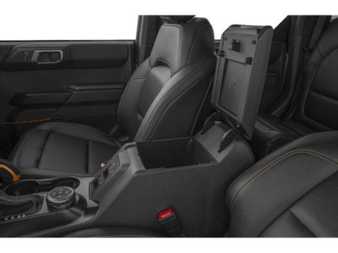 New 2025 Ford Bronco Badlands image 36