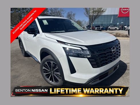 New 2026 Nissan Pathfinder Platinum image 1
