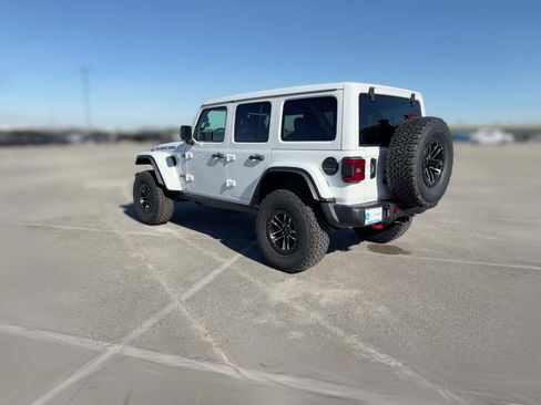New 2025 Jeep Wrangler Unlimited Rubicon image 8