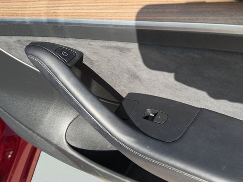 Used 2022 Tesla Model 3 Long Range image 45