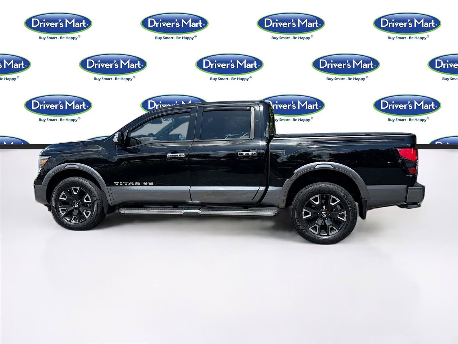 Used 2020 Nissan Titan Platinum Reserve w/ Moonroof Package AWD/4WD image 4