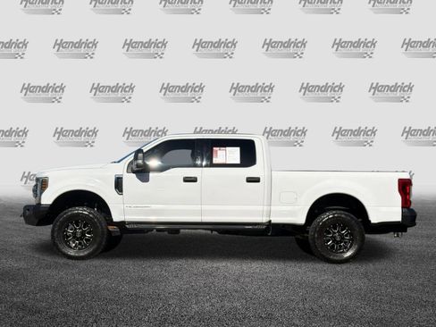 Used 2019 Ford F250 XLT w/ XLT Value Package image 8