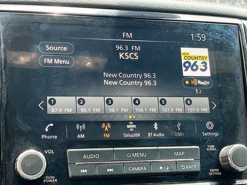 Used 2021 Nissan Titan Platinum Reserve w/ Moonroof Package image 15