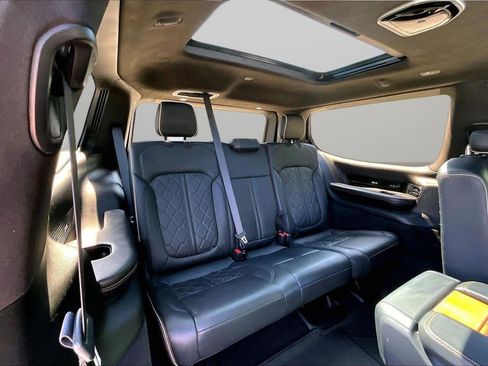 Certified 2022 Jeep Grand Wagoneer Series III AWD/4WD image 26