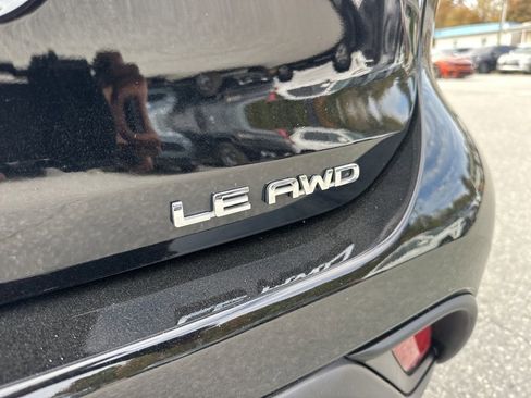 Used 2022 Toyota Highlander LE image 30