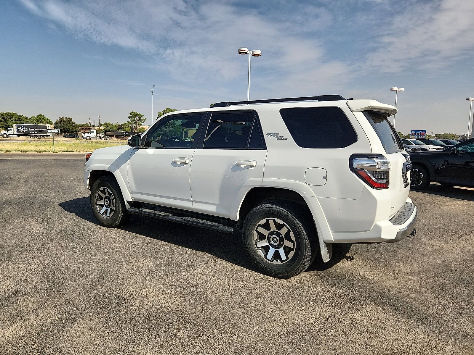 Used 2021 Toyota 4Runner TRD Off-Road Premium w/ Moonroof Package AWD/4WD image 3