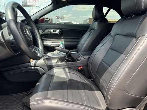 Used 2018 Ford Mustang GT Premium w/ Equipment Group 401A RWD image 16