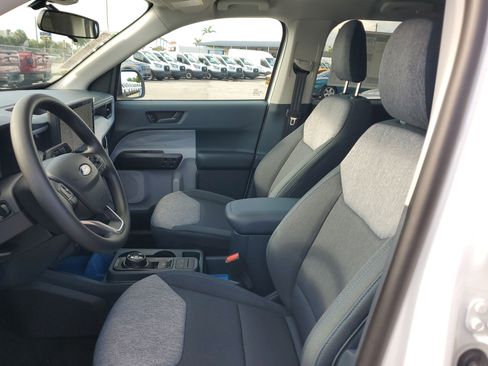 New 2026 Ford Maverick XLT image 11