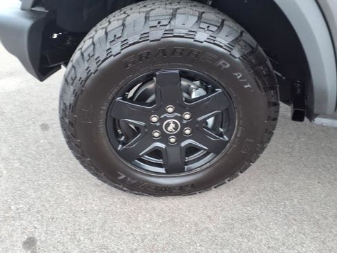 New 2025 Ford Bronco Big Bend image 9