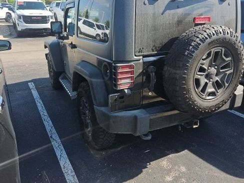 Used 2016 Jeep Wrangler Sport AWD/4WD image 5