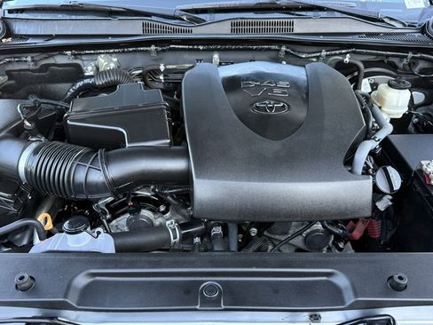 Certified 2021 Toyota Tacoma TRD Sport image 33