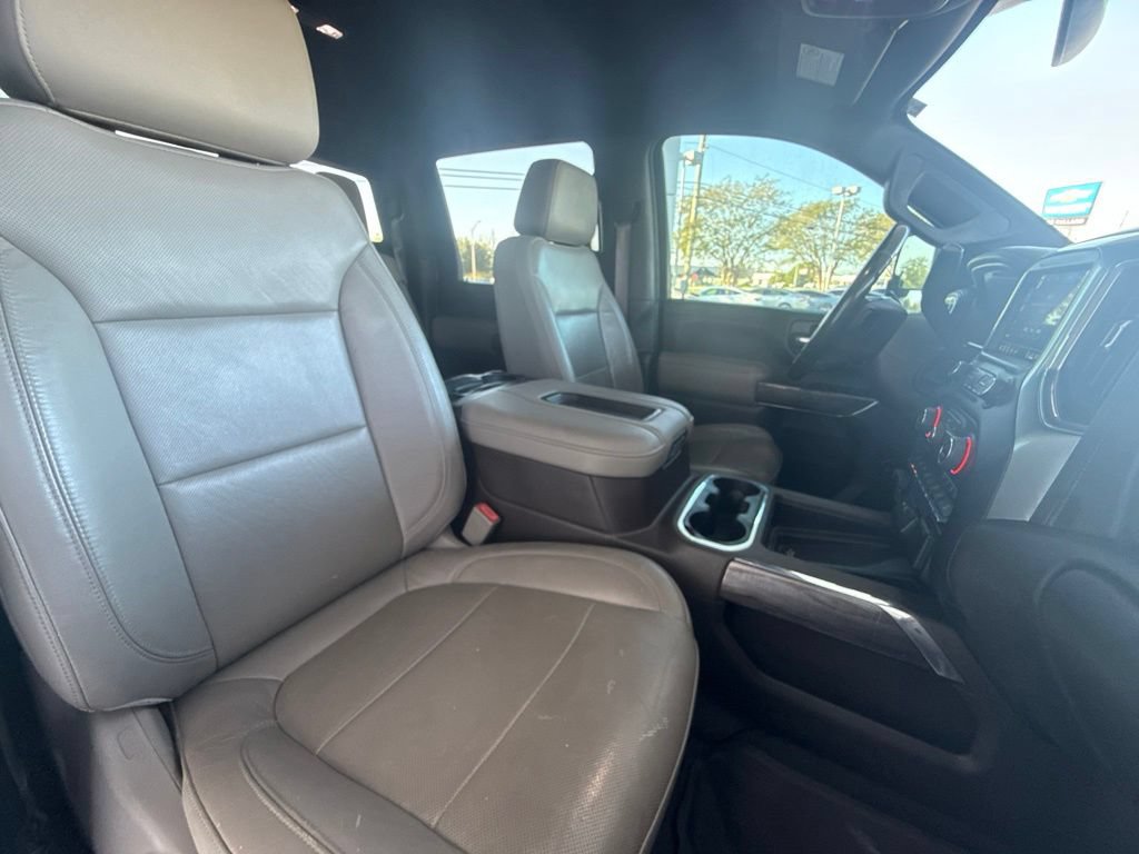 Used 2020 Chevrolet Silverado 3500 LTZ w/ LTZ Plus Package AWD/4WD image 39