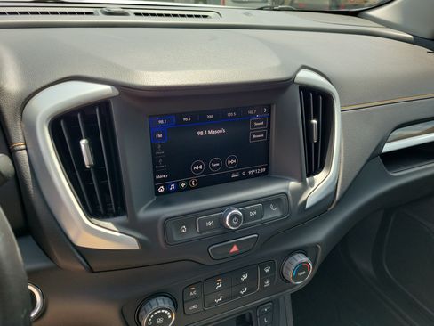 Used 2020 GMC Terrain SLE FWD image 27