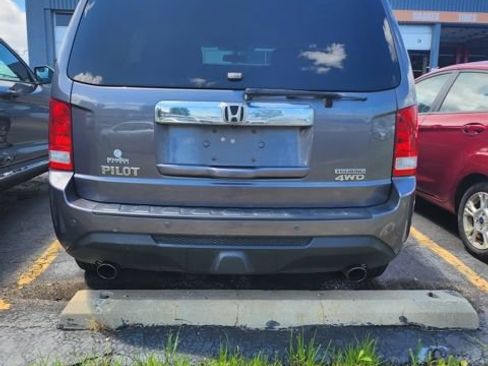 Used 2014 Honda Pilot Touring image 13