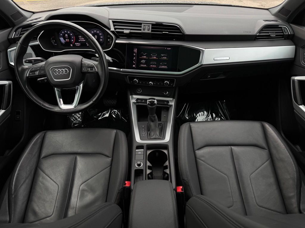 Used 2021 Audi Q3 2.0T Premium w/ Convenience Package AWD/4WD image 19