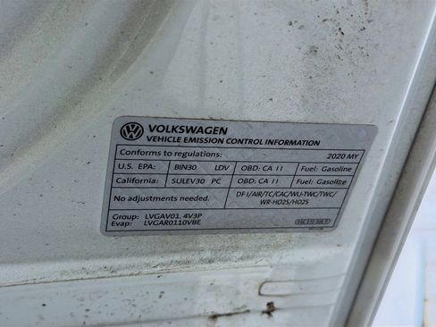 Used 2020 Volkswagen Golf 4-Door image 17