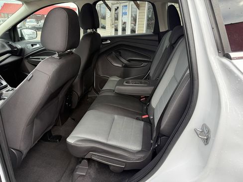 Used 2016 Ford Escape SE w/ Equipment Group 201A image 15