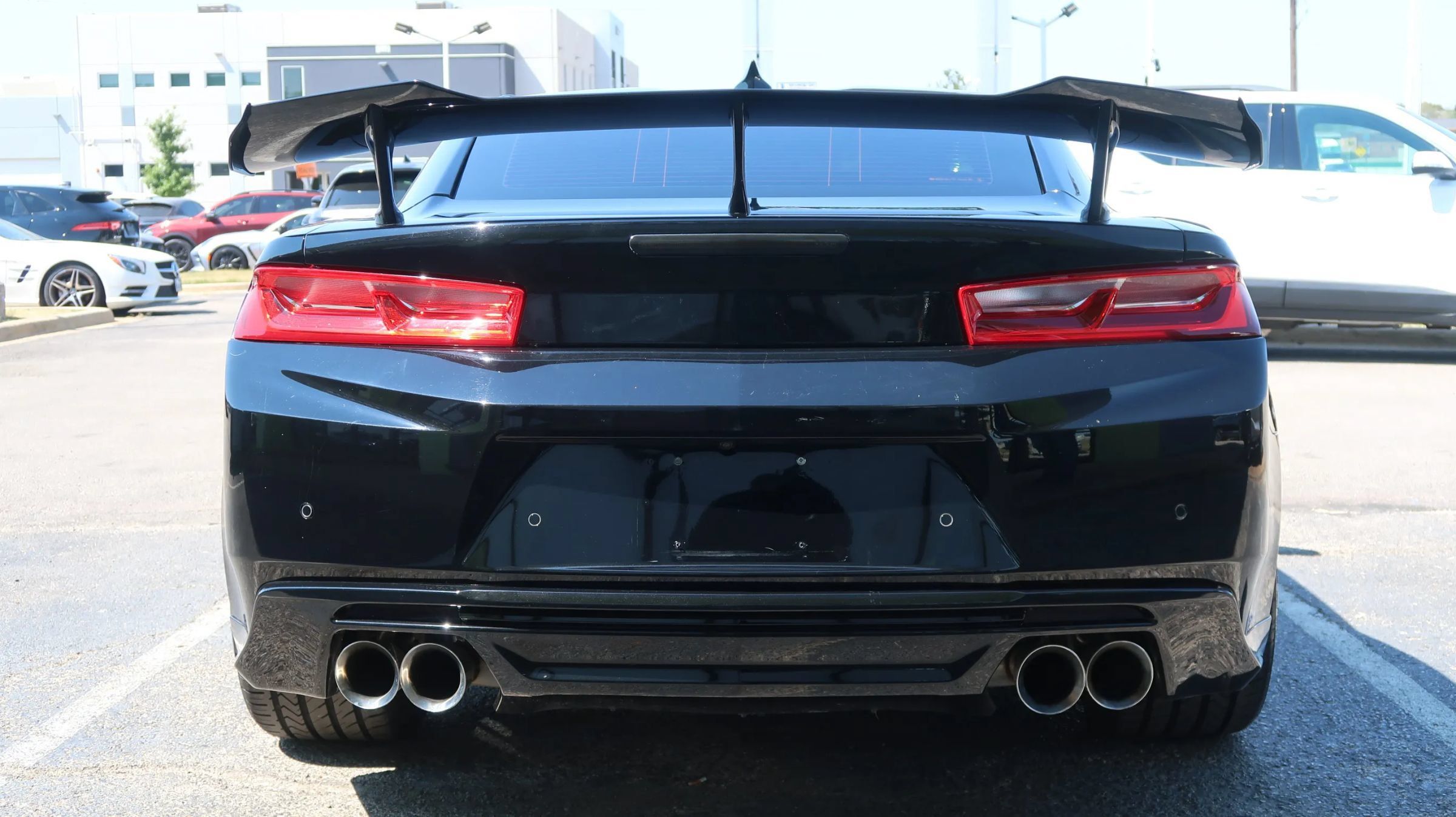 Used 2018 Chevrolet Camaro ZL1 RWD image 9