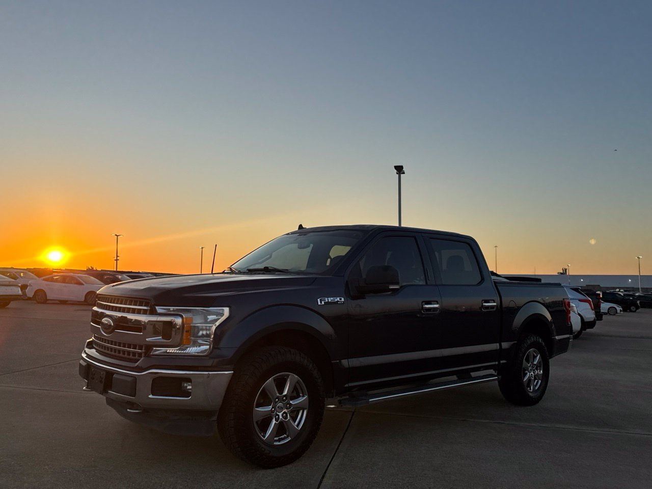 Used 2019 Ford F150 XLT w/ Equipment Group 302A Luxury AWD/4WD image 13