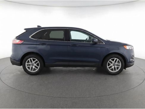 Used 2024 Ford Edge SEL w/ Convenience Package AWD/4WD image 8