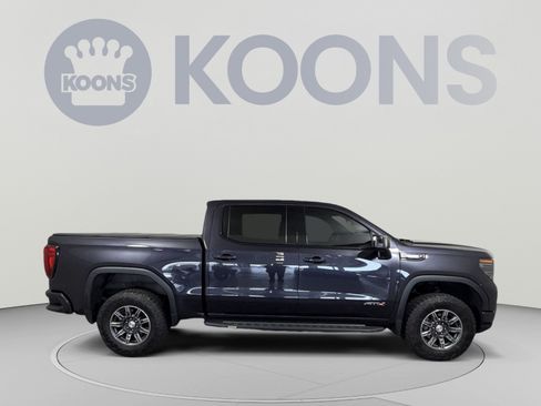 Used 2024 GMC Sierra 1500 AT4 w/ AT4 Preferred Package AWD/4WD image 8