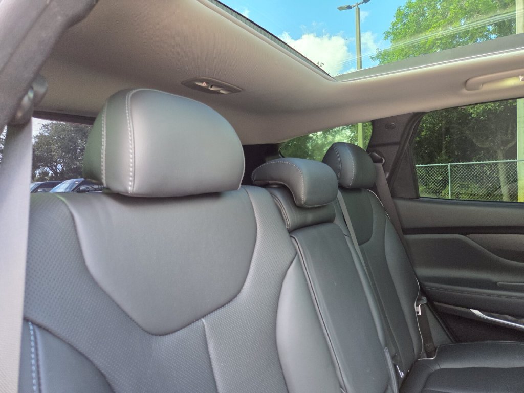 Used 2022 Hyundai Santa Fe SEL w/ Convenience + Premium Package AWD/4WD image 18