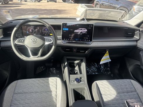 New 2026 Volkswagen Tiguan S FWD image 30