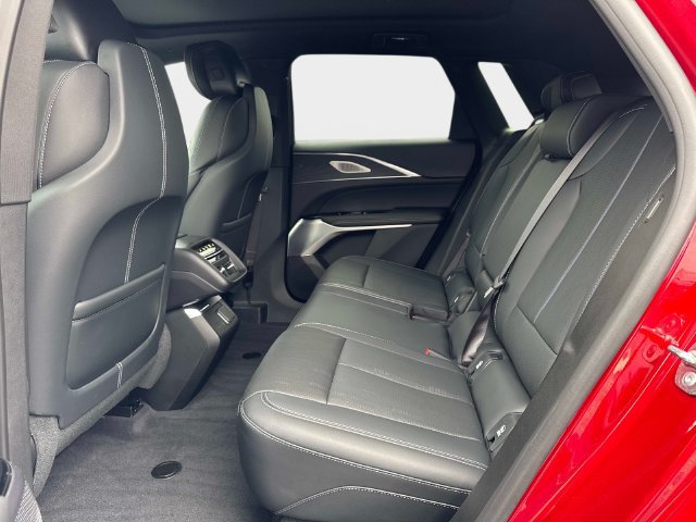 Certified 2024 Cadillac Lyriq Luxury w/ LPO, Floor Liner Package AWD/4WD image 11