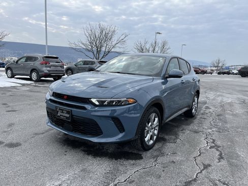 Used 2024 Dodge Hornet R/T w/ Tech Pack w/o Parking image 8