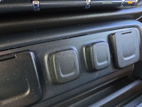 Used 2018 Chevrolet Silverado 1500 LTZ w/ Sport Package image 29