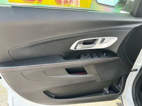 Used 2015 Chevrolet Equinox LT w/ Driver Convenience Package image 13