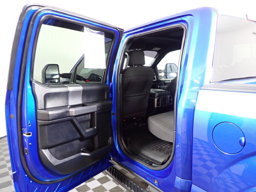 Used 2015 Ford F150 XLT w/ Equipment Group 302A Luxury AWD/4WD image 28