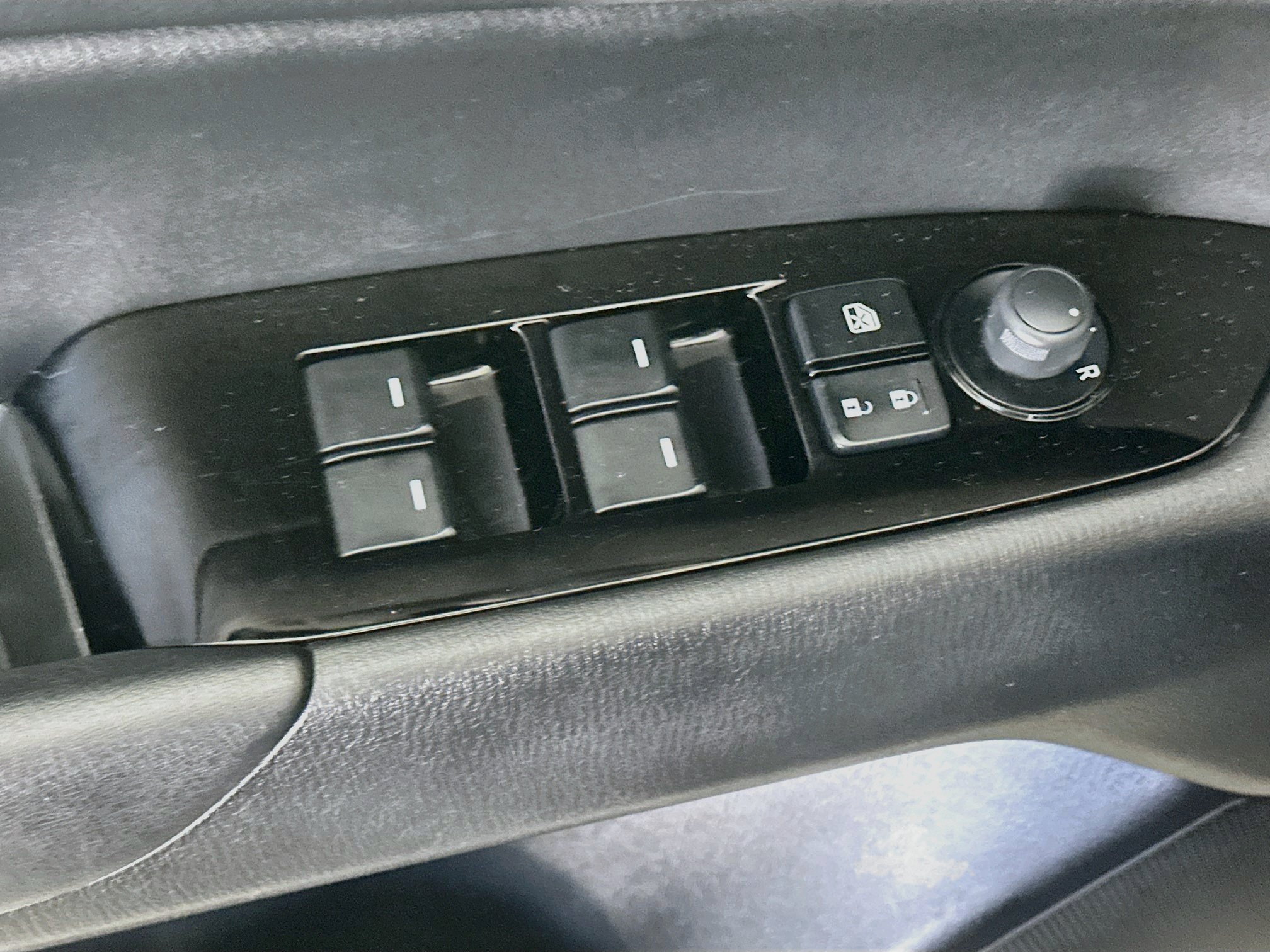 Used 2025 MAZDA CX-5 AWD 2.5 S w/ Select Package image 15