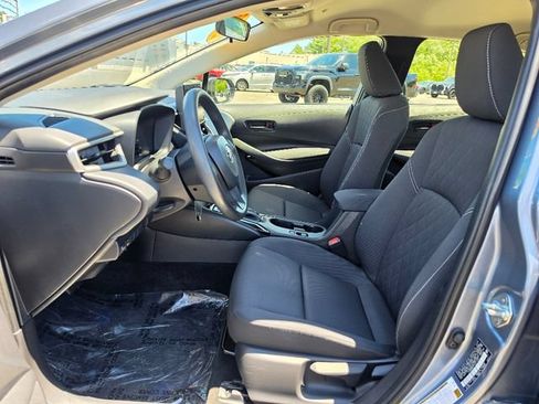 Used 2023 Toyota Corolla LE w/ Carpet Mat Package (TMS) FWD image 21