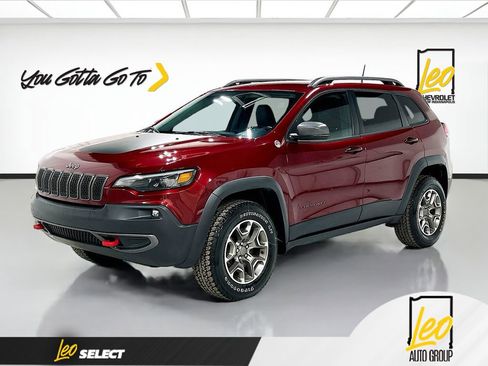Used 2020 Jeep Cherokee Trailhawk w/ Cold Weather Group image 1