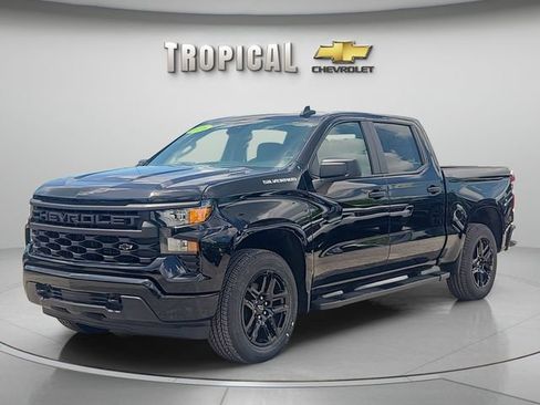 New 2026 Chevrolet Silverado 1500 Custom RWD image 1