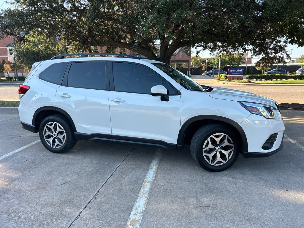 Used 2024 Subaru Forester Premium AWD/4WD image 8