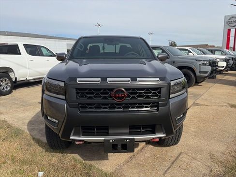 New 2026 Nissan Frontier PRO-4X w/ Tow Package image 9