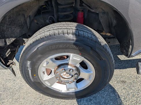 Used 2016 Ford F250 XLT w/ XLT Value Package image 12