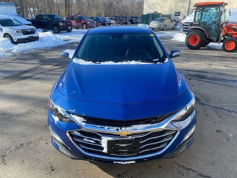 Used 2023 Chevrolet Malibu LT image 3