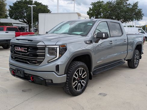 Certified 2024 GMC Sierra 1500 AT4 w/ AT4 Premium Package AWD/4WD image 3