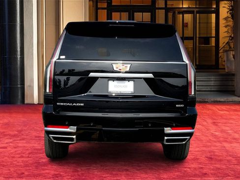 New 2026 Cadillac Escalade Luxury w/ Touring Package image 5