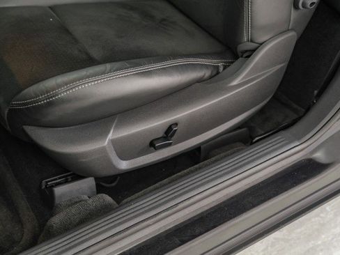 Used 2008 Dodge Challenger SRT8 image 34