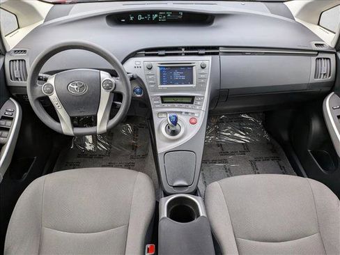 Used 2015 Toyota Prius Three FWD image 17