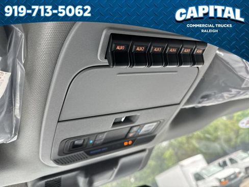 New 2026 Ford F550 4x4 Supercab Super Duty image 31