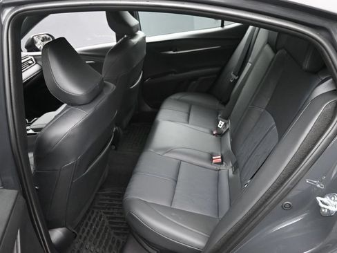 Used 2025 Toyota Camry XSE FWD image 12