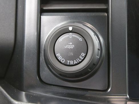 Used 2025 Ford F450 Platinum w/ FX4 Off-Road Package image 70