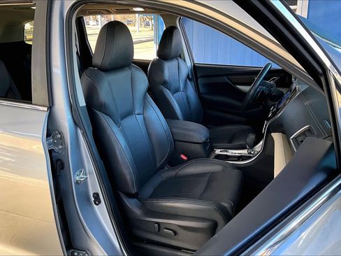 Used 2022 Subaru Ascent Touring w/ Popular Package #2A image 8